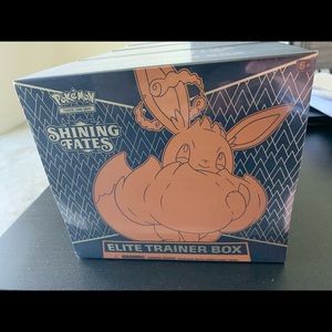 Pokémon Shining Fates Elite Trainer Box - Sealed